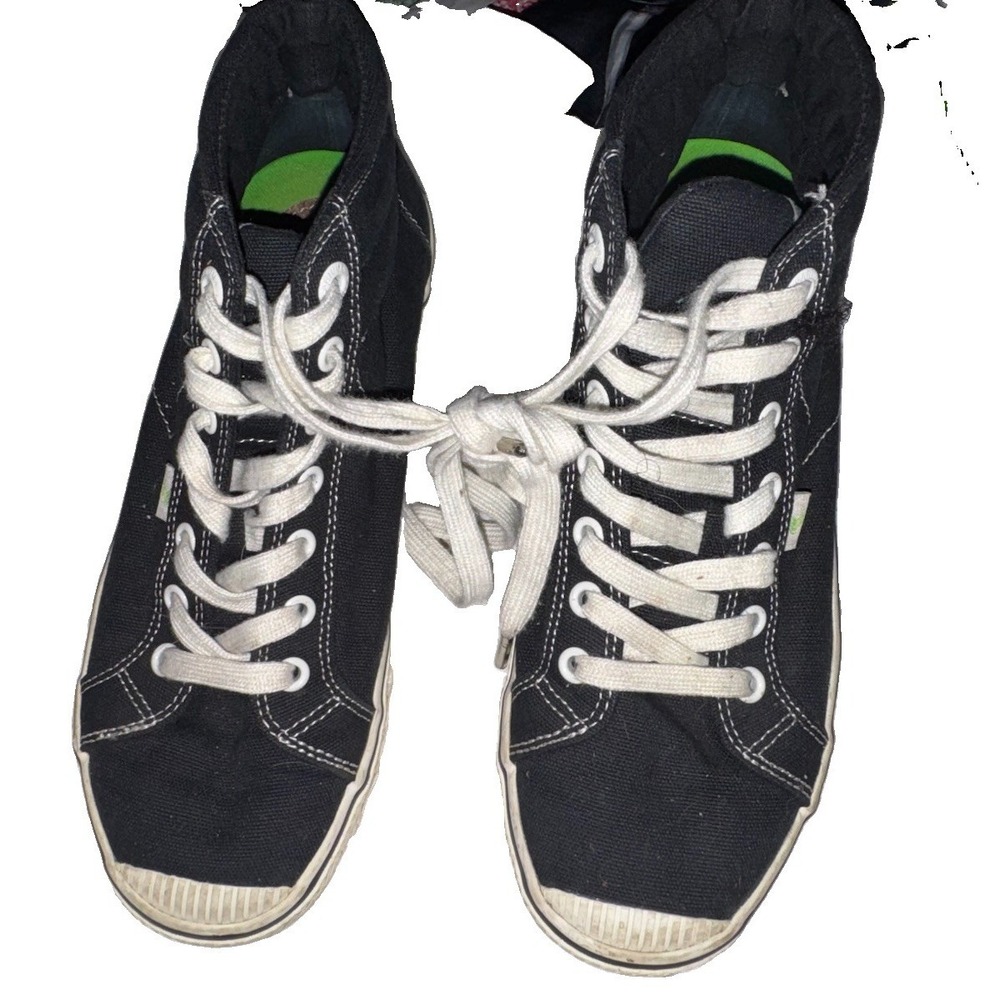 Cariuma Unisex Sneaker Oca High Contrast Stripe Organic Canvas Black W8 M6.5